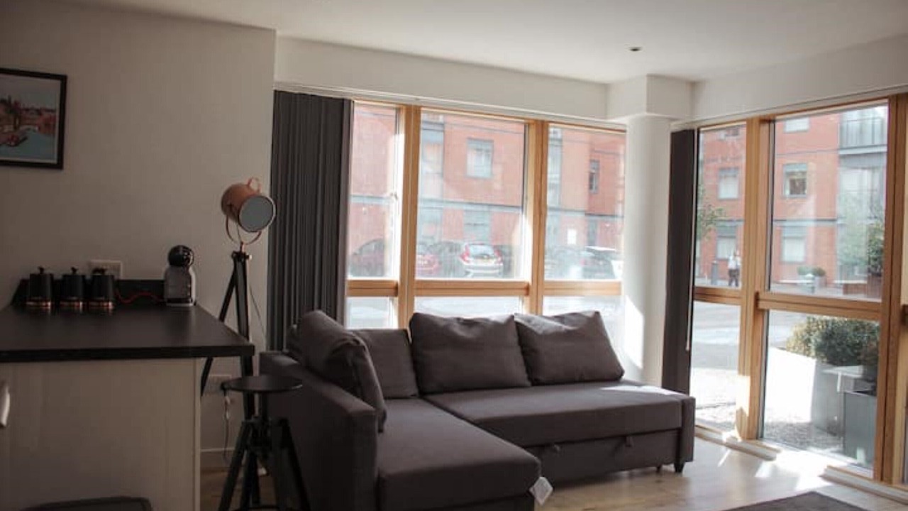 Photo of Livingroom in Birmingham City Centre