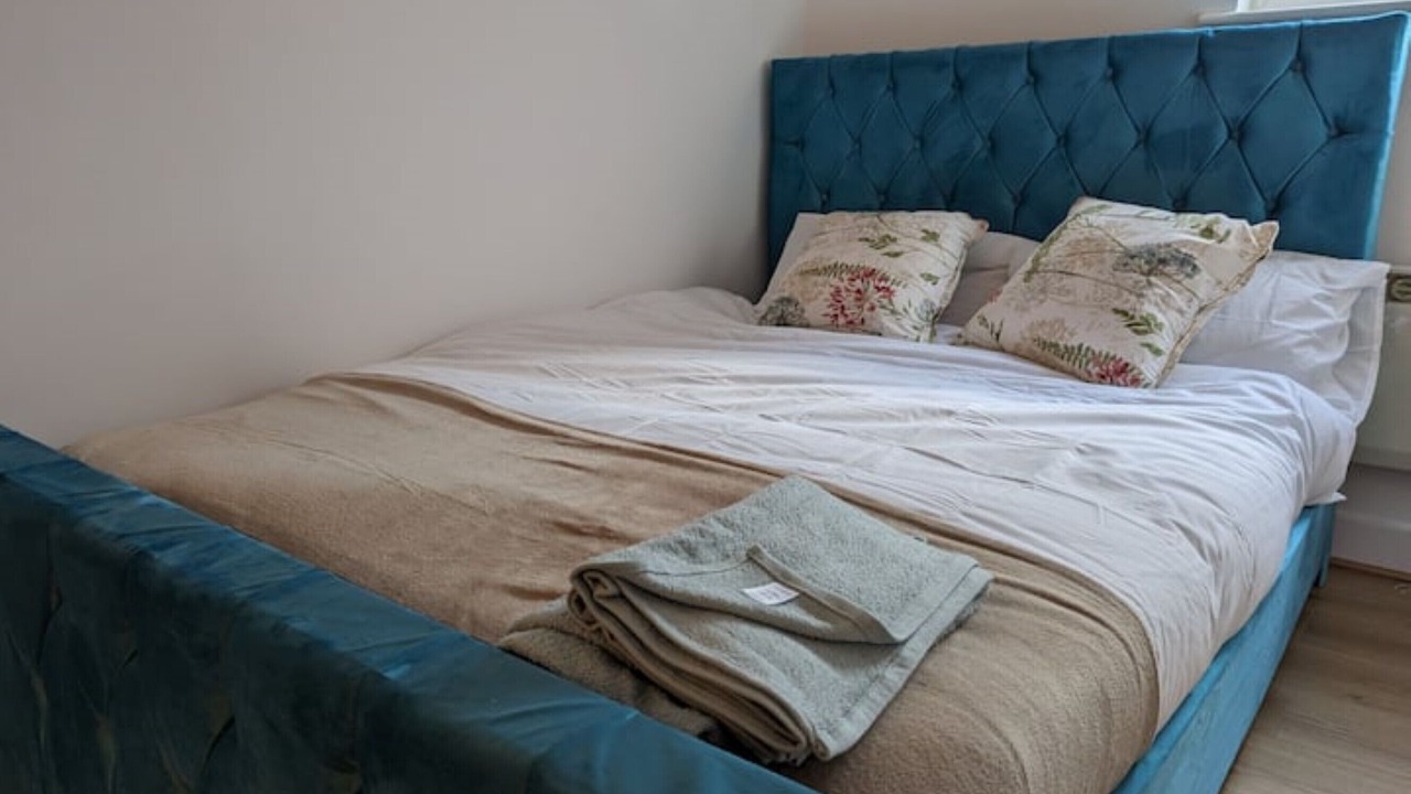 Photo of Bedroom in Newcastle-Under-Lyme