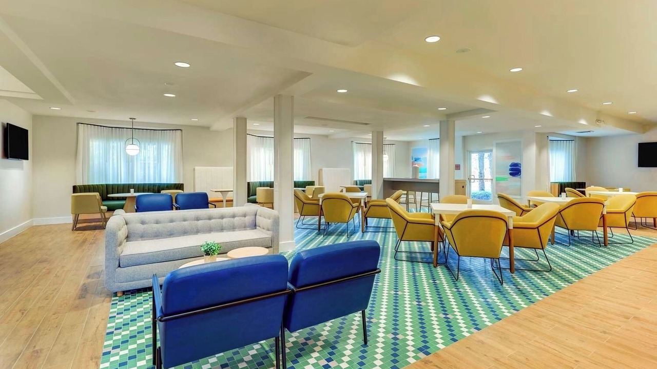 Photo of Others in Oyster Point