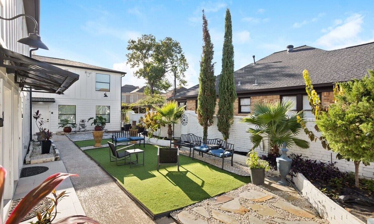 Photo of Outdoor in South Central Houston