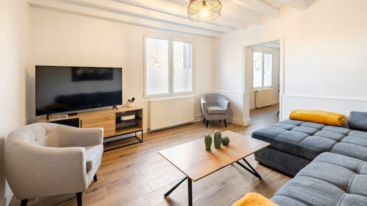 Photo of Livingroom in Parnay