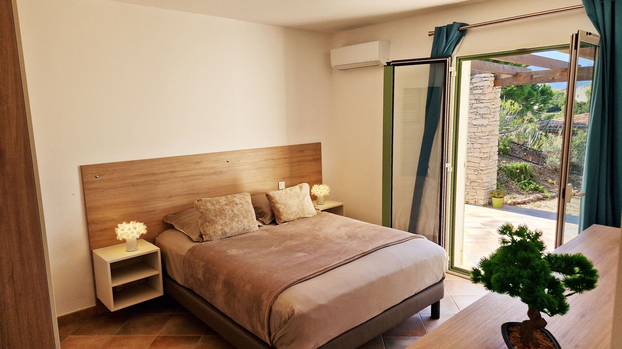 Photo of Bedroom in Saint-Florent