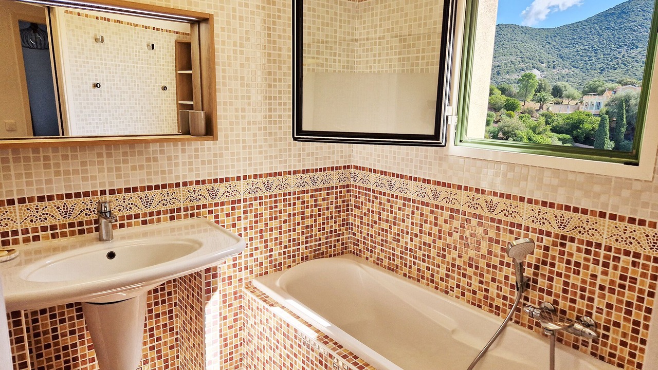 Photo of Bathroom in Saint-Florent