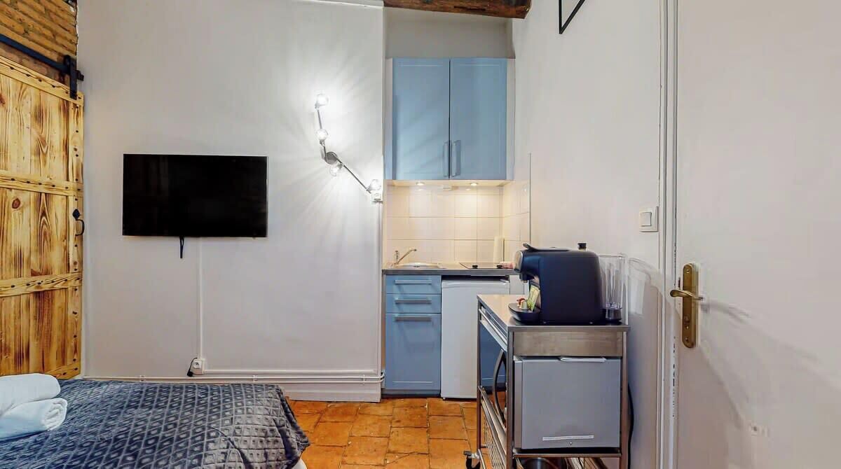 Photo of Bedroom in Saint-Etienne