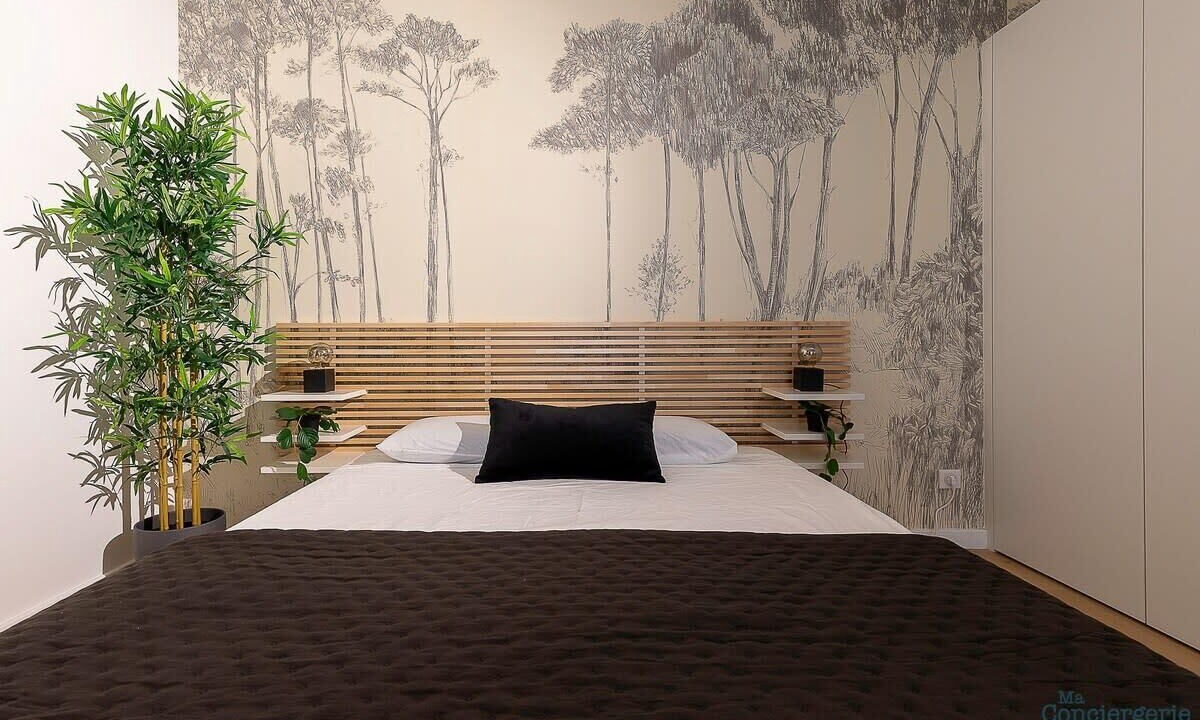 Photo of Bedroom in Saint-Etienne
