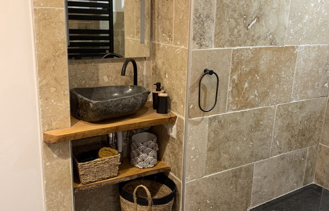 Photo of Bathroom in L'Estrechure