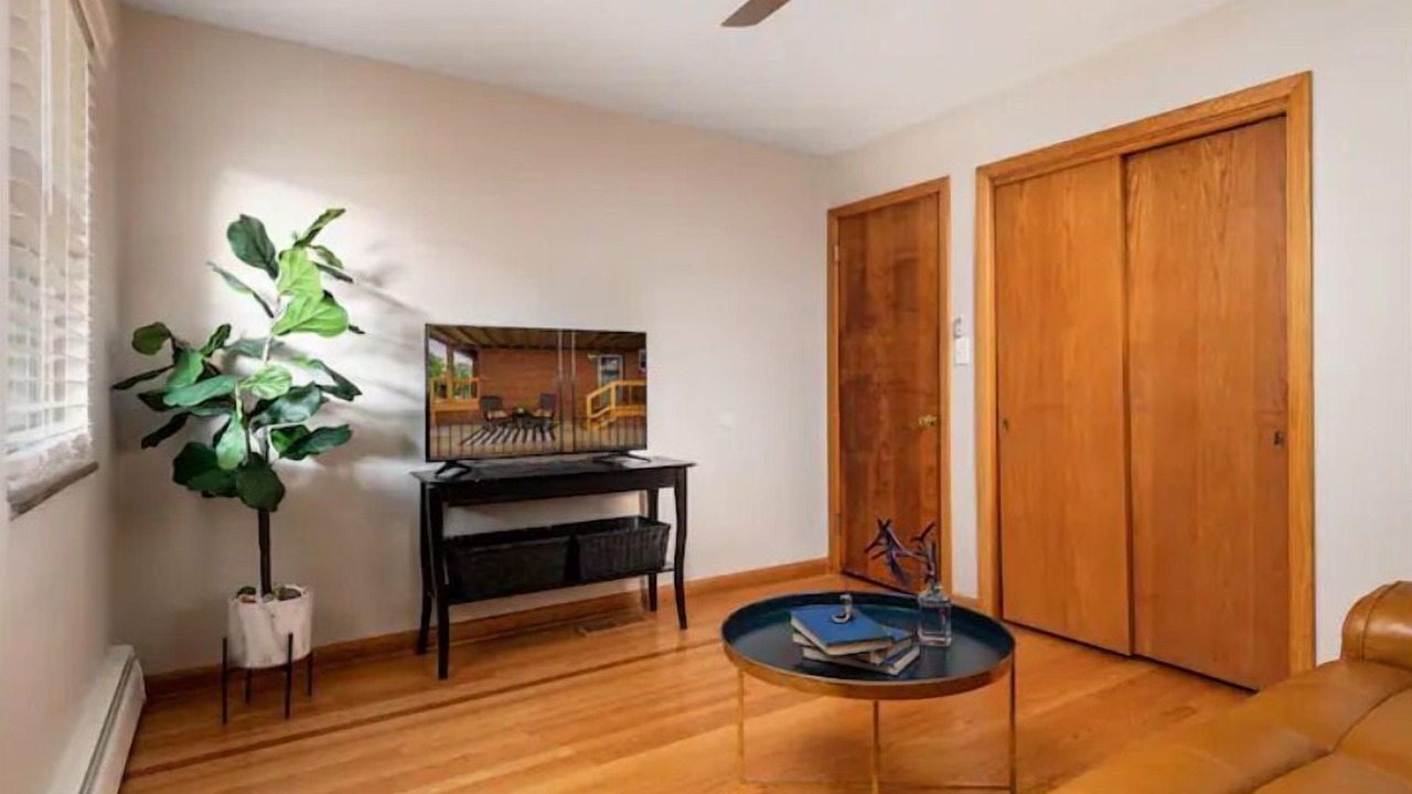 Photo of Livingroom in St Albans