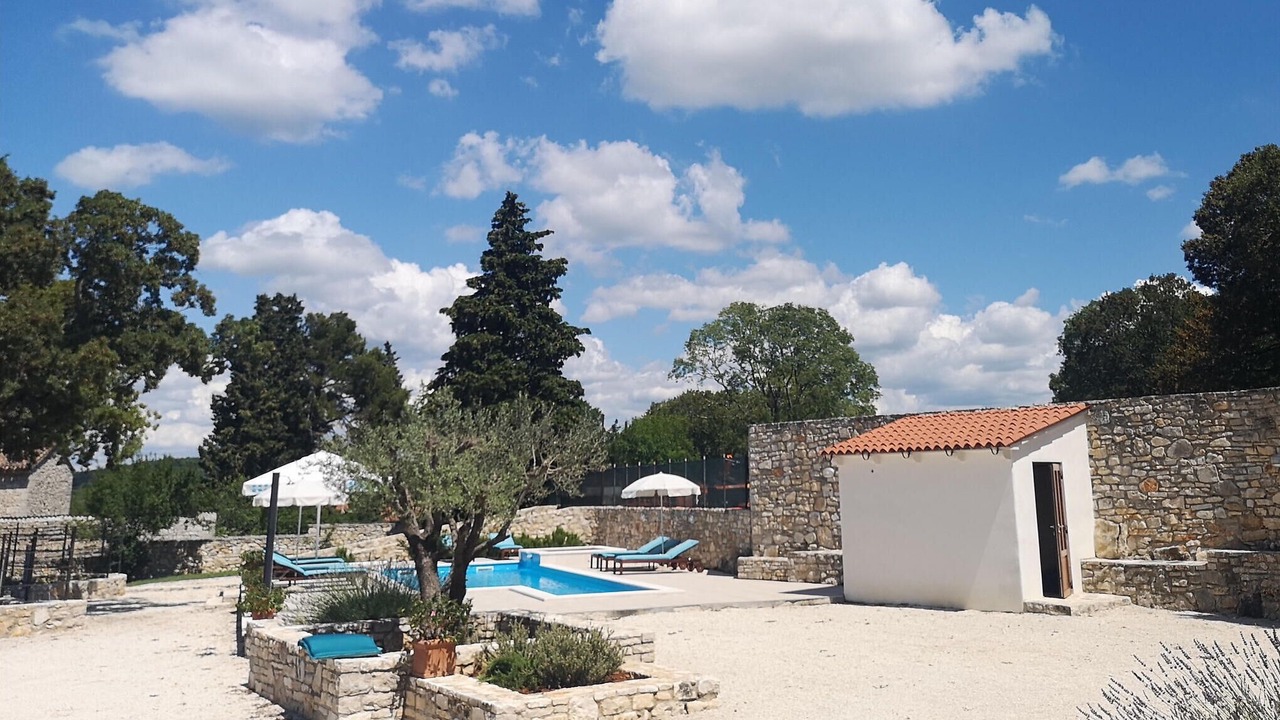 Photo of Others in Korenici