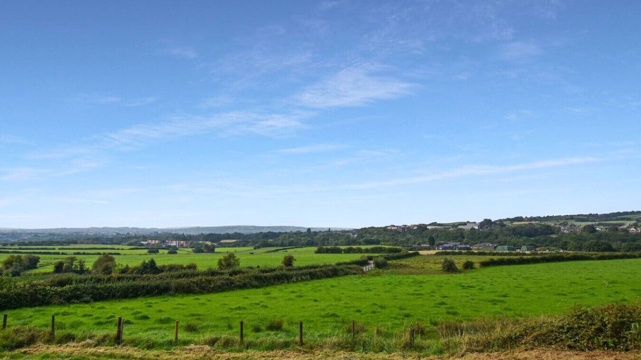 Photo of Others in Heywood