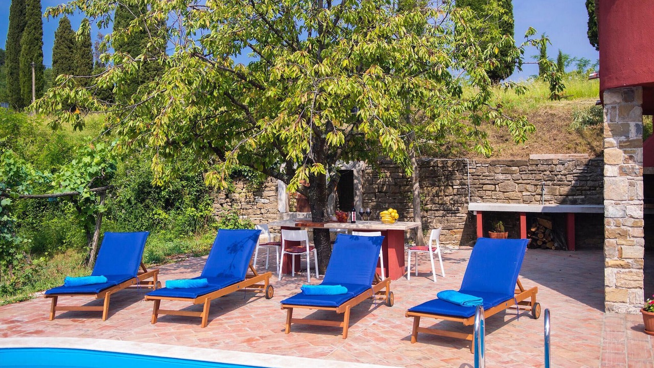 Photo of Outdoor in Oprtalj