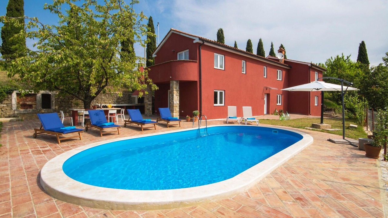 Photo of Outdoor in Oprtalj
