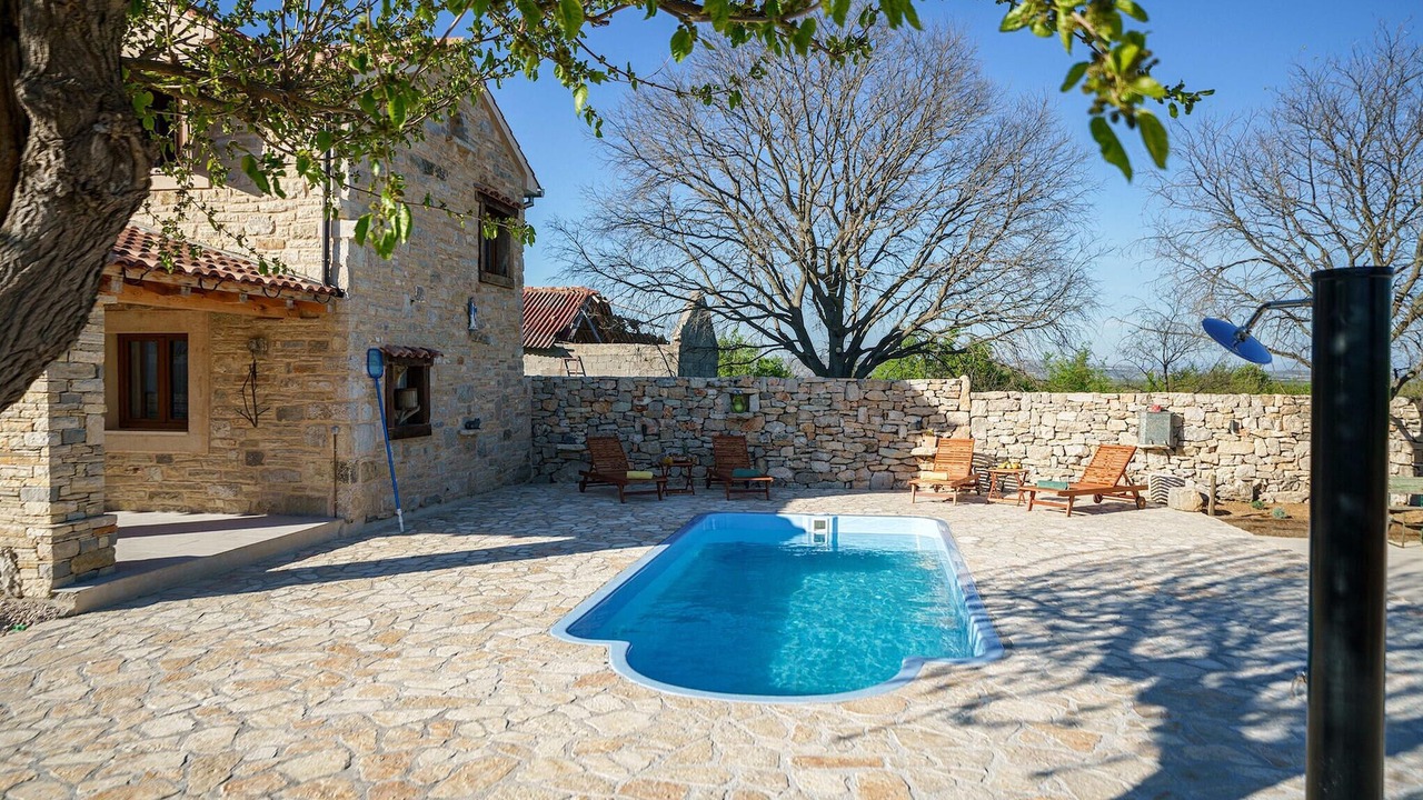 Photo of Outdoor in Velim