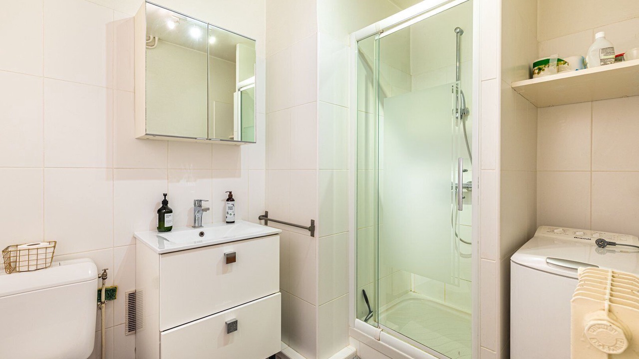 Photo of Bathroom in Quartier de la Maison-Blanche