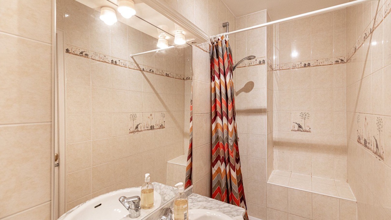 Photo of Bathroom in 5th Arrondissement
