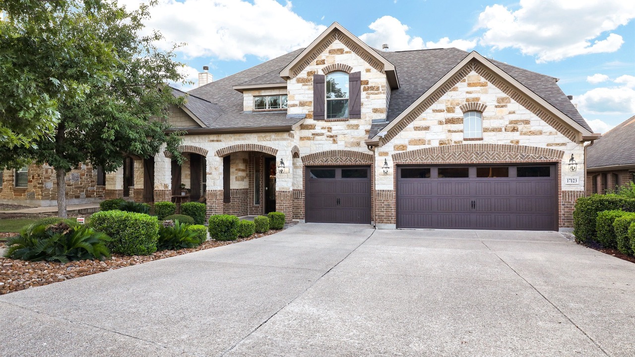 Photo of Outdoor in Helotes