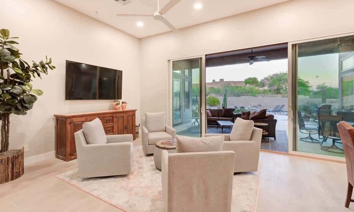 Photo of Bedroom in Pinnacle Peak