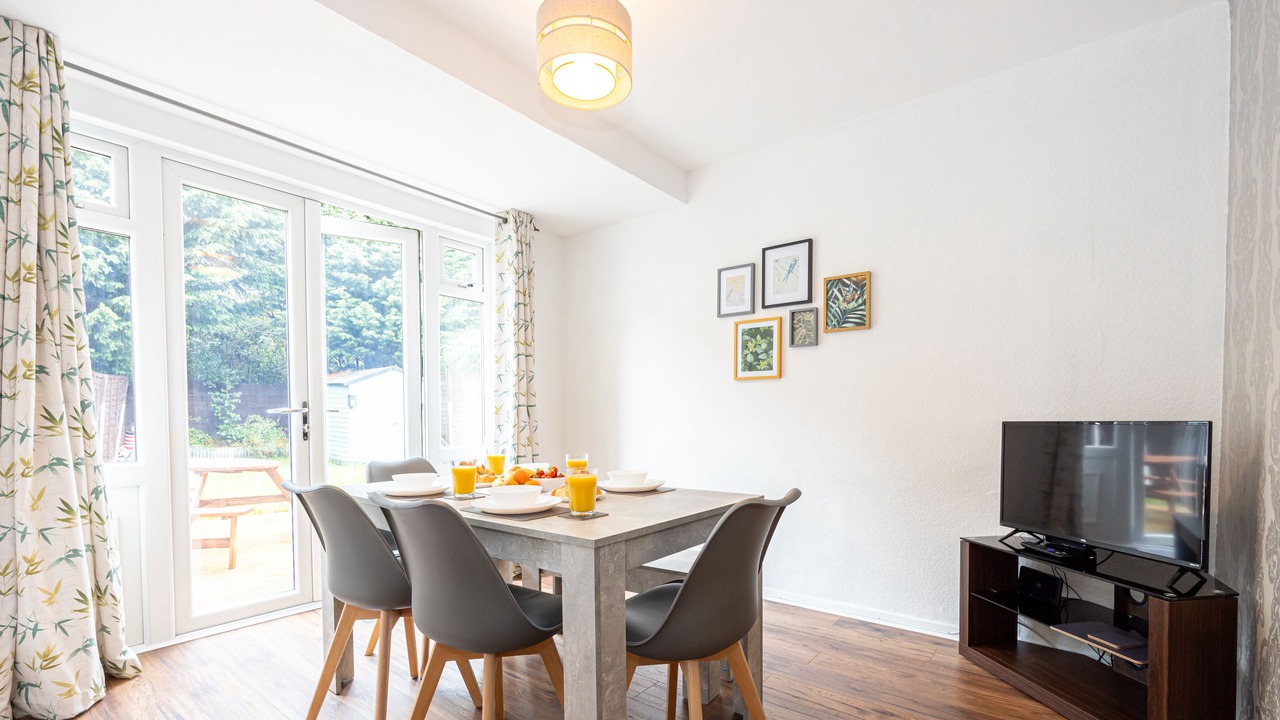 Photo of Others in Broadheath