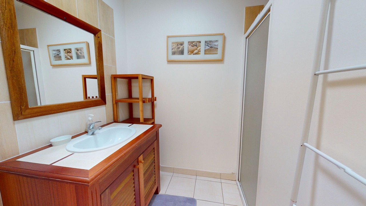 Photo of Bathroom in L'Aiguillon-sur-Vie