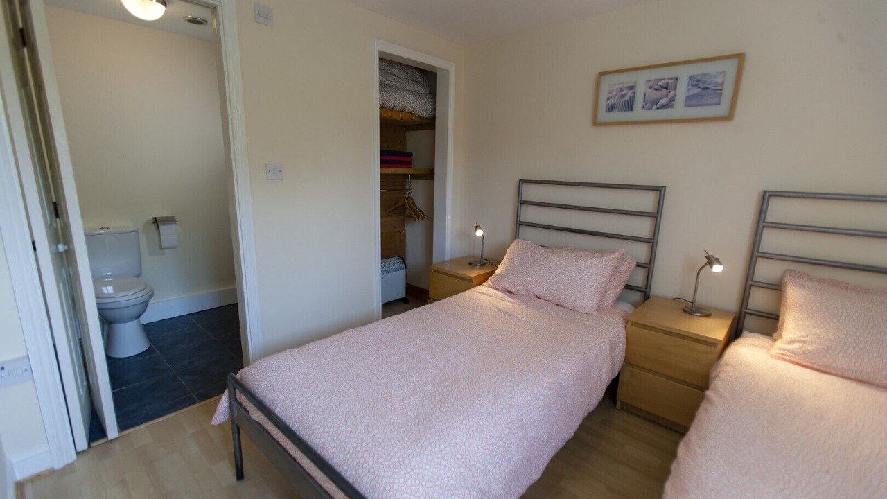 Photo of Bedroom in Elmsted