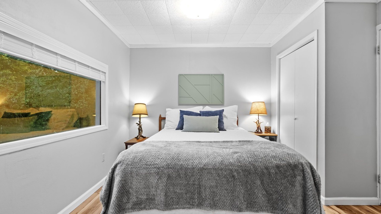 Photo of Bedroom in Pangburn
