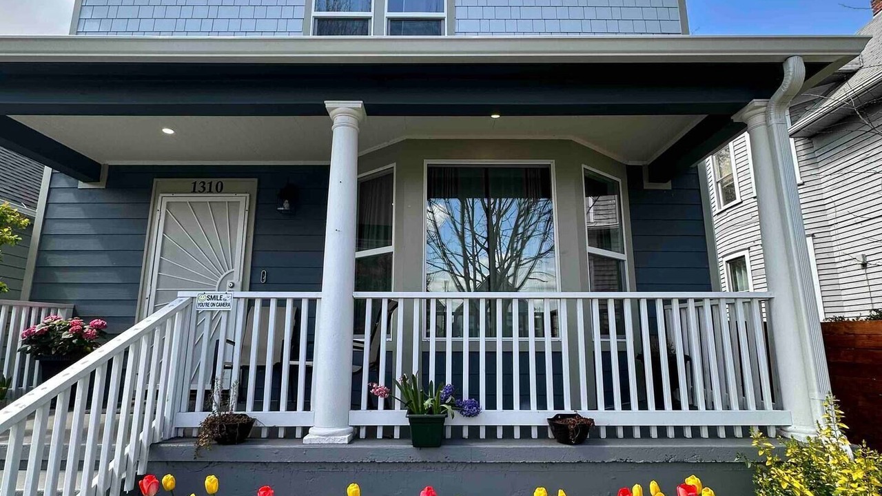 Photo of Outdoor in Hilltop