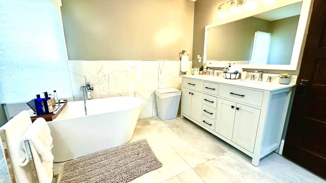Photo of Bathroom in Hilltop