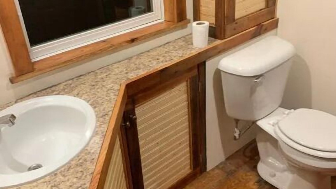 Photo of Bathroom in Custer County