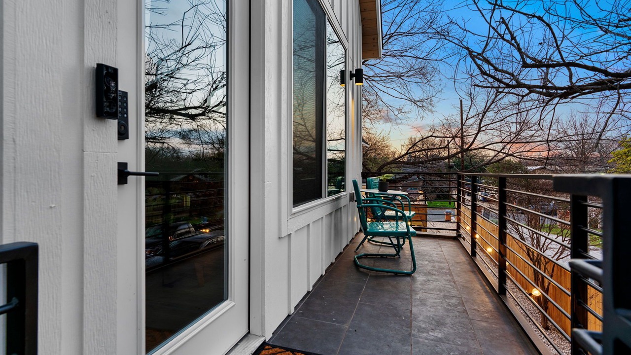 Photo of Outdoor in Govalle