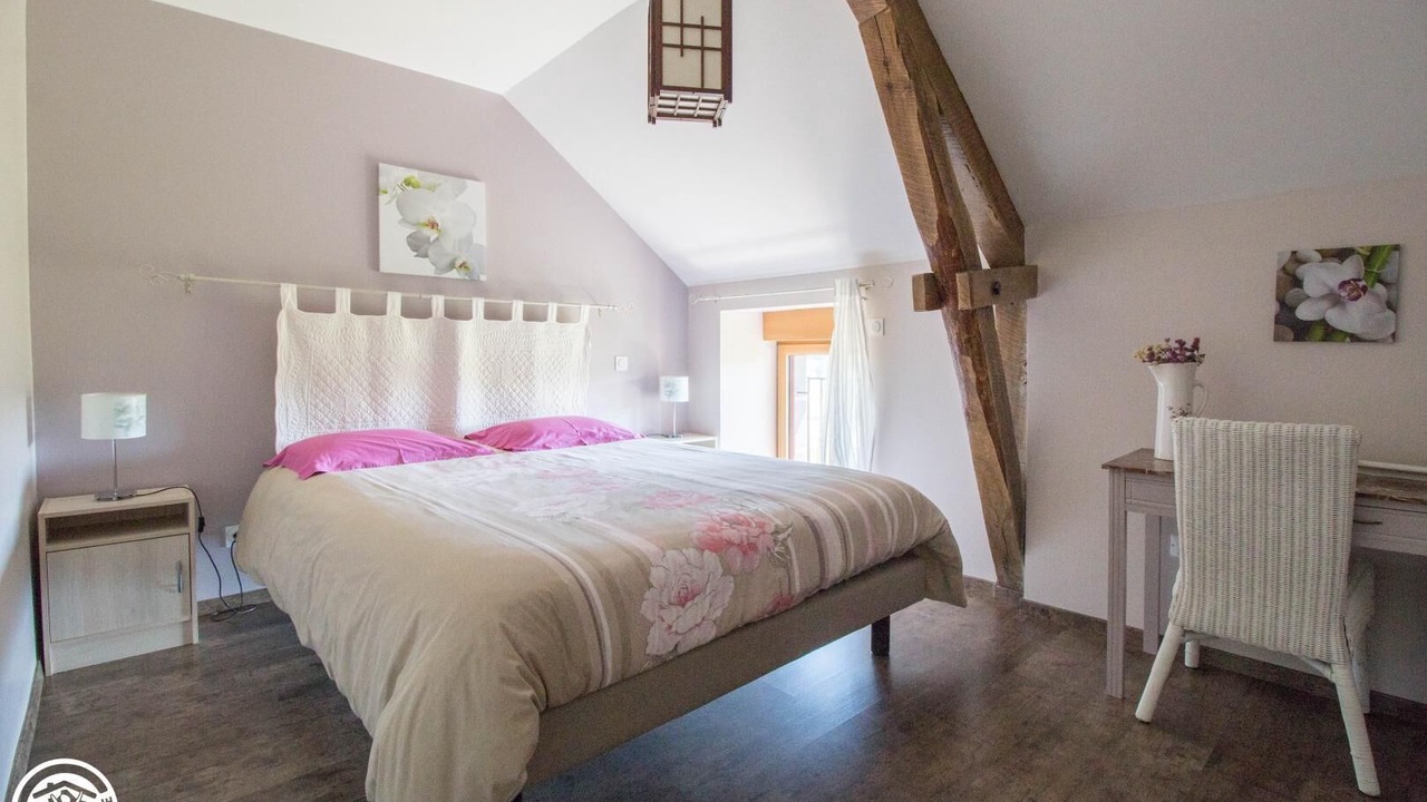 Photo of Bedroom in Prondines