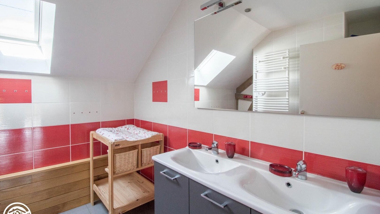 Photo of Bathroom in Prondines