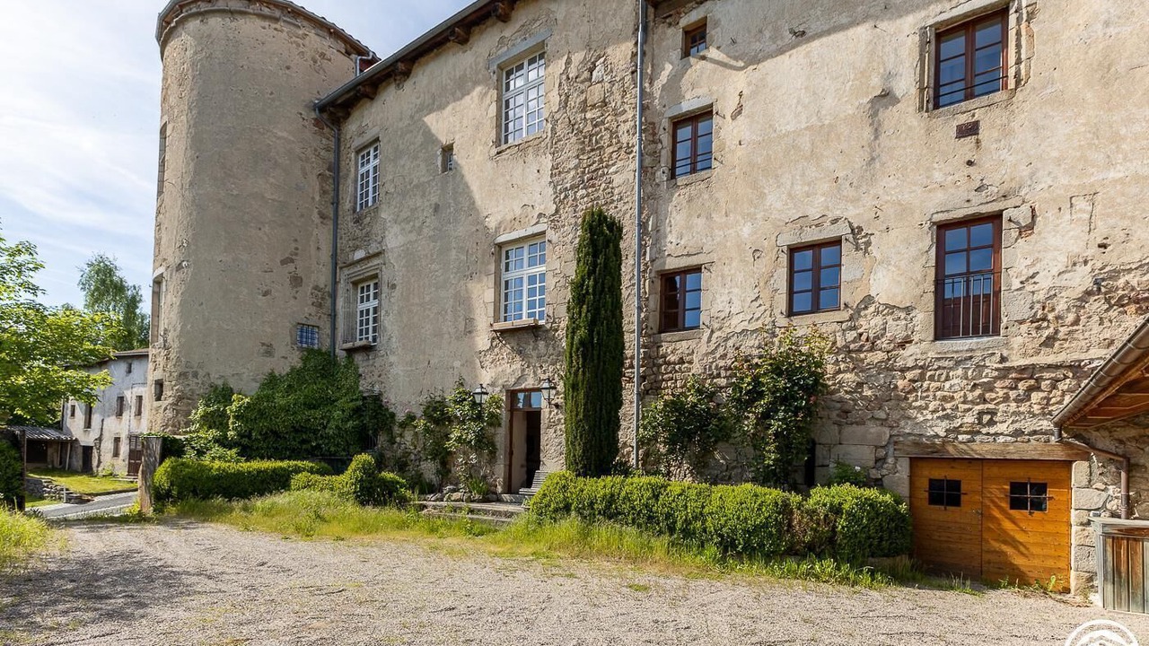 Photo of Outdoor in Saint-Bonnet-le-Chastel