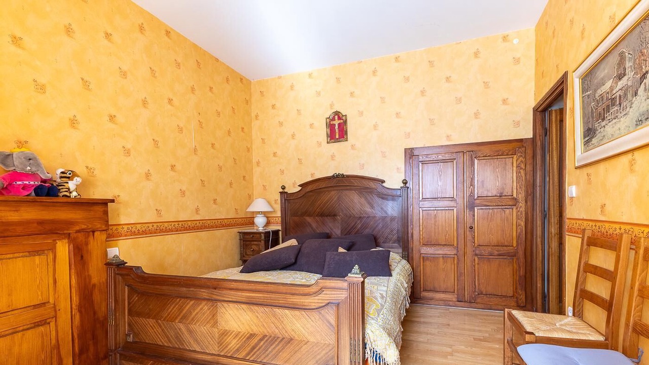 Photo of Bedroom in Saint-Bonnet-le-Chastel