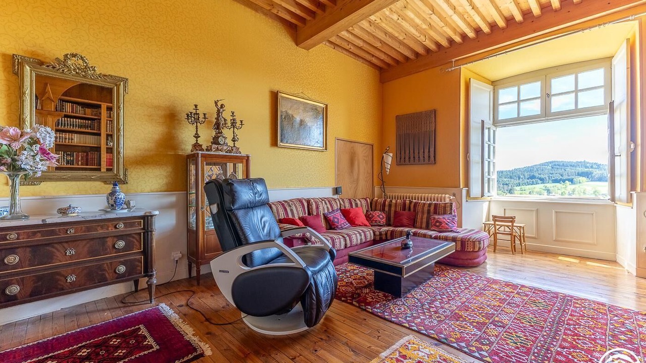 Photo of Livingroom in Saint-Bonnet-le-Chastel