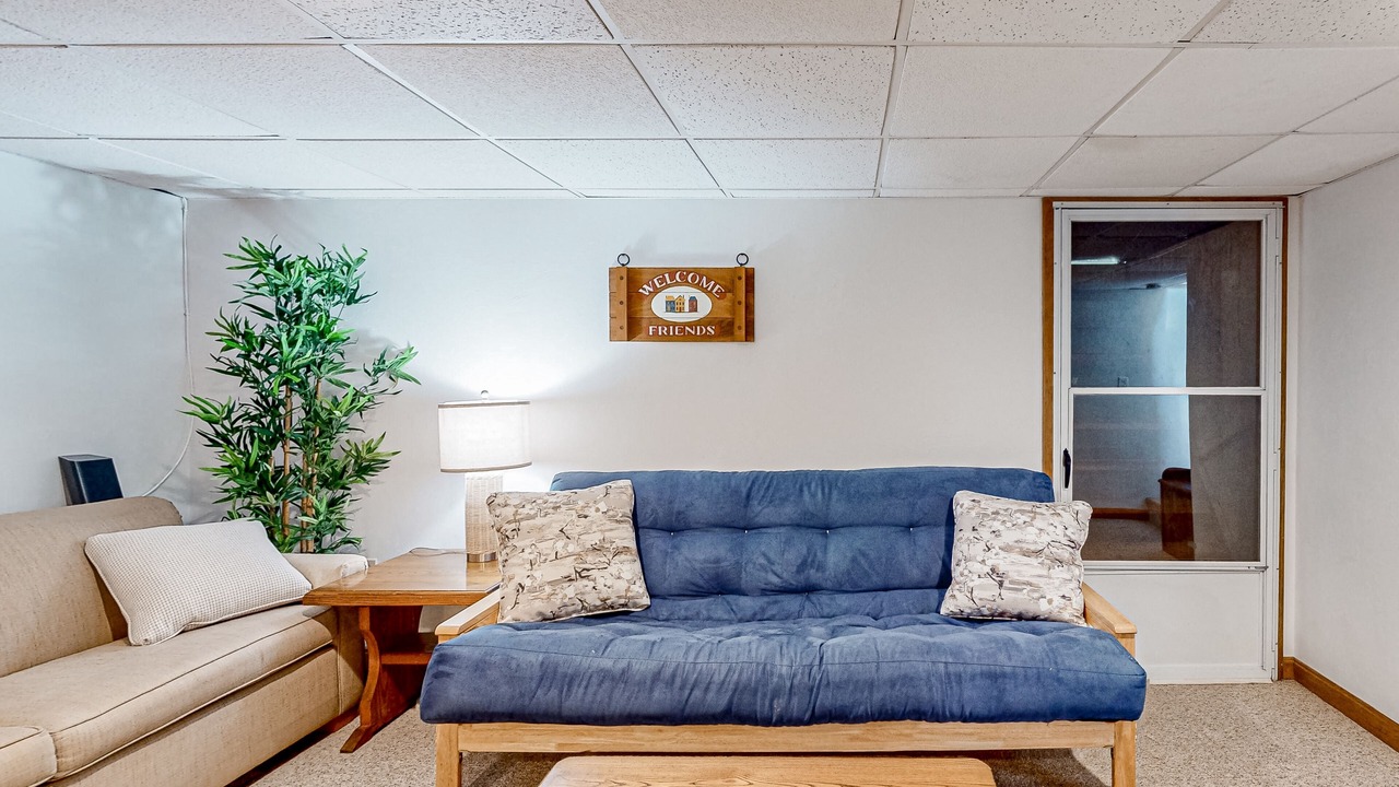 Photo of Livingroom in South Dennis