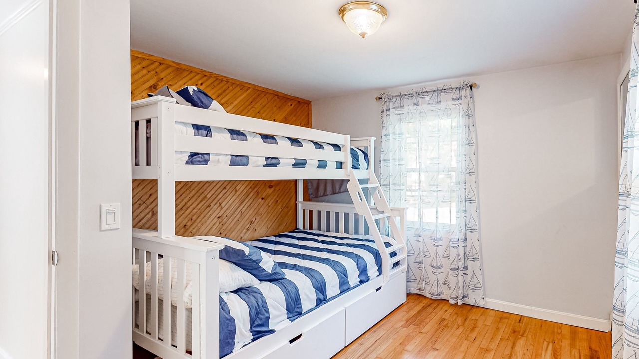 Photo of Bedroom in South Dennis