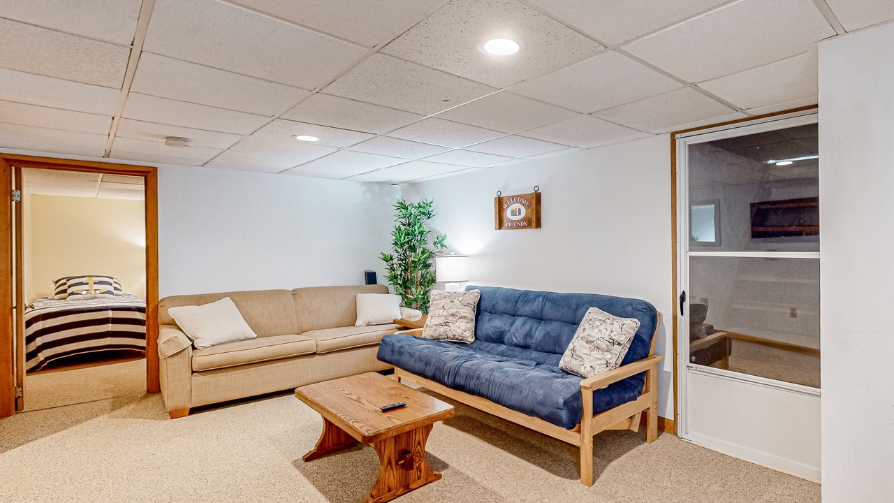 Photo of Livingroom in South Dennis