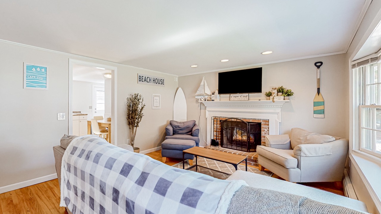 Photo of Livingroom in South Dennis