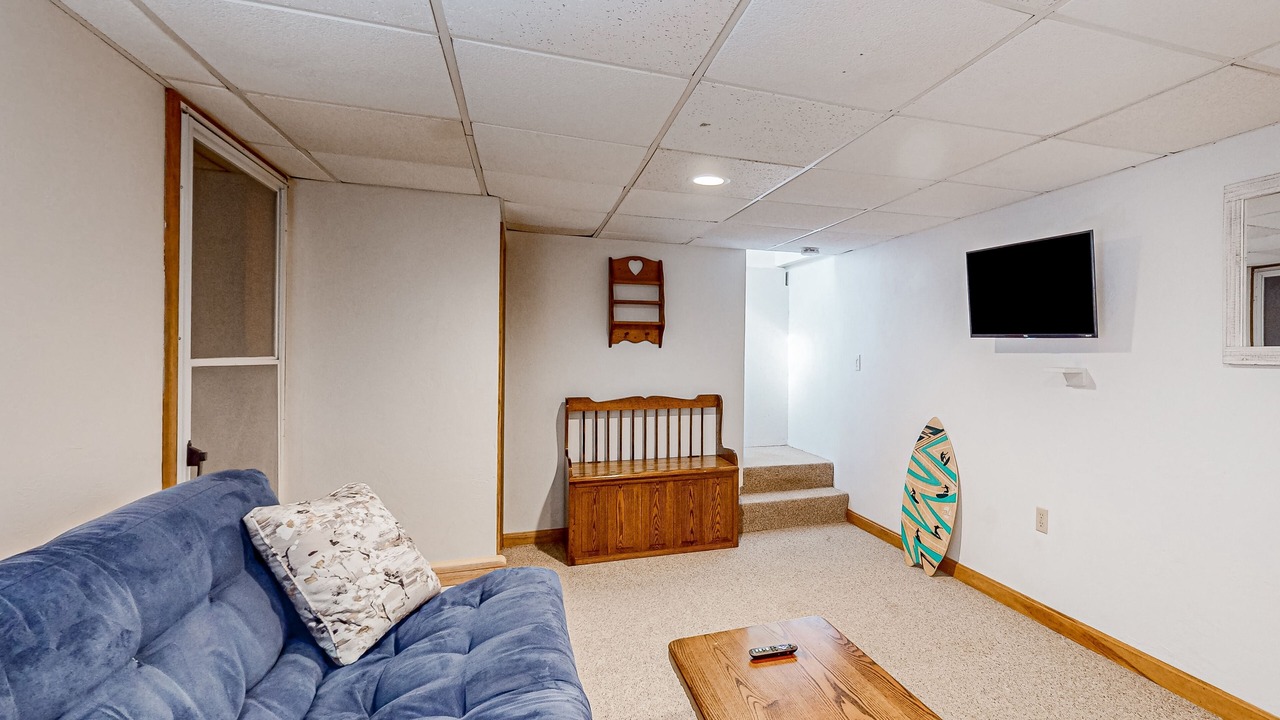 Photo of Livingroom in South Dennis