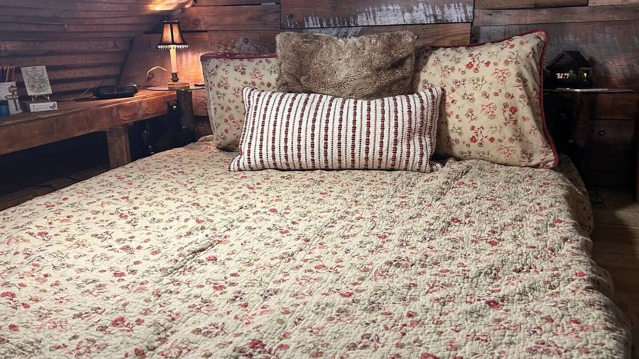 Photo of Others in Cook Springs