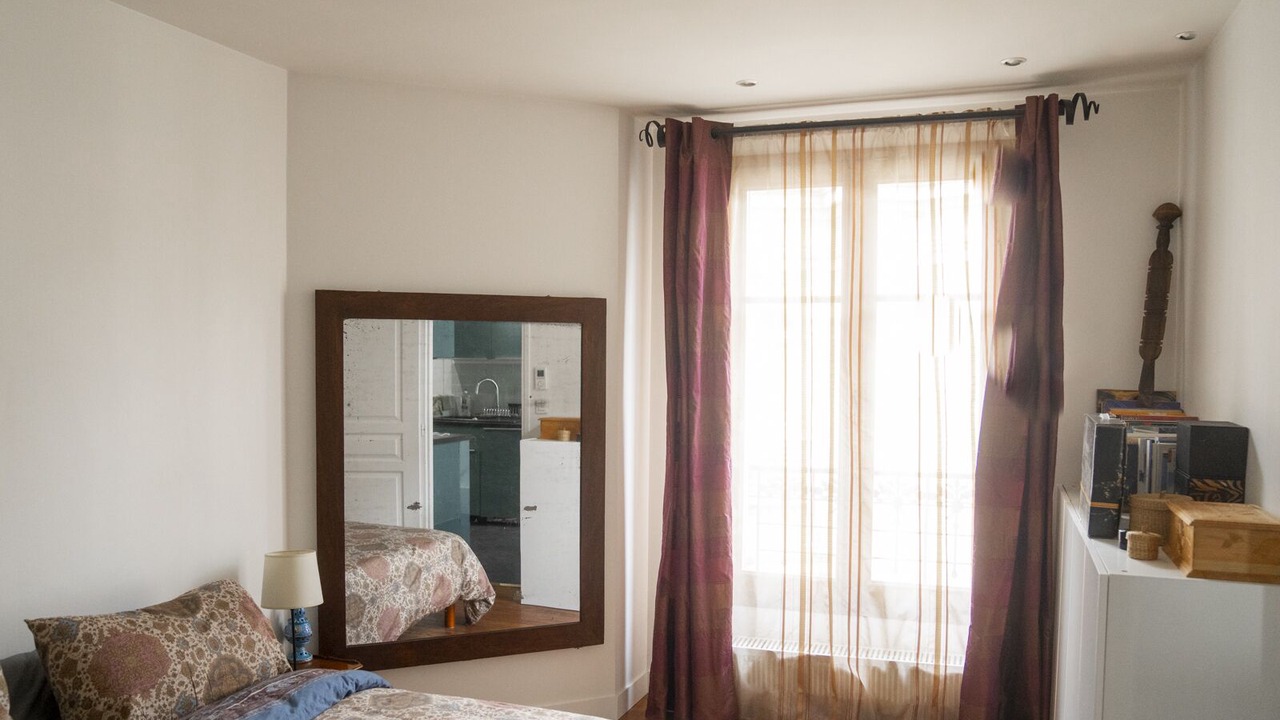 Photo of Bedroom in 10th Arrondissement