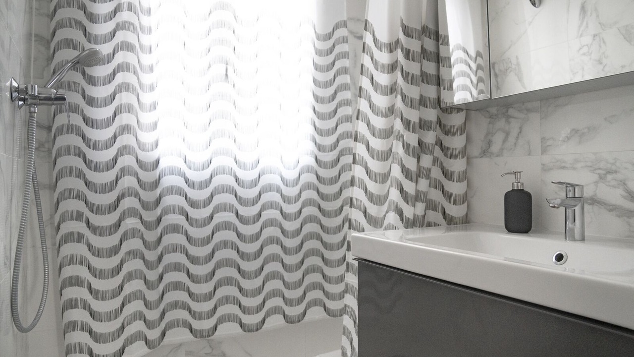 Photo of Bathroom in 10th Arrondissement