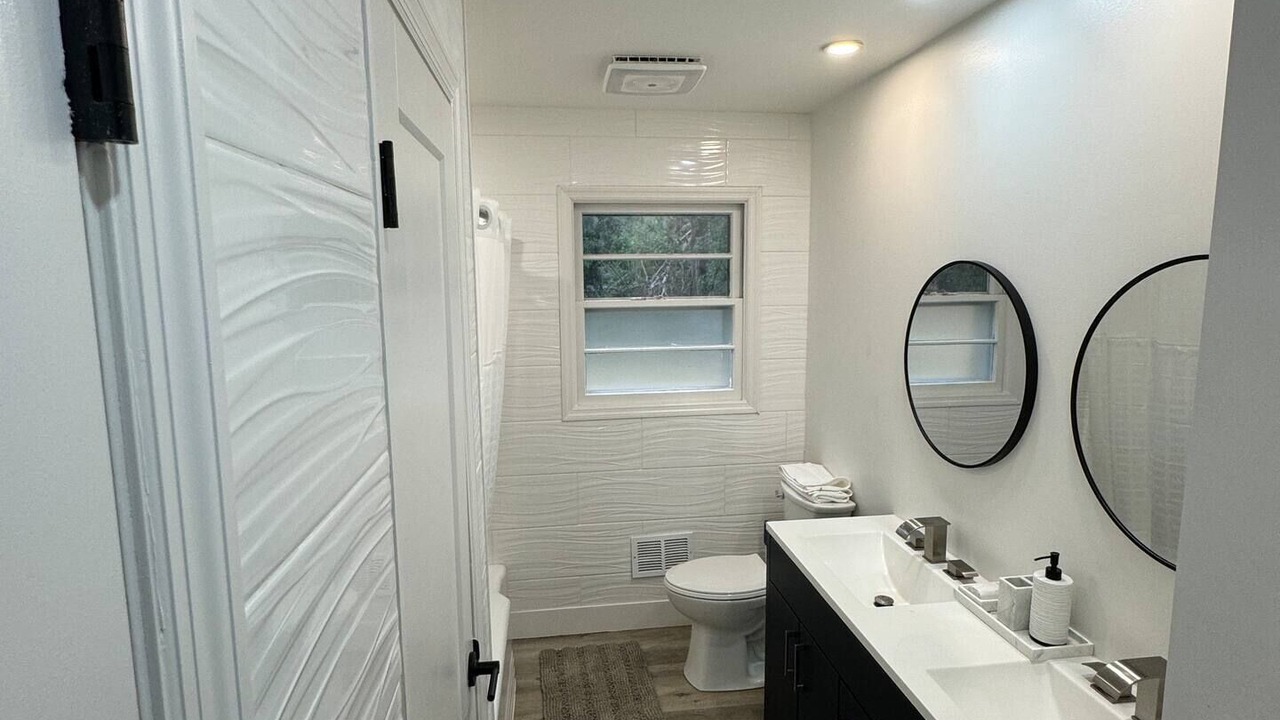 Photo of Bathroom in Valdosta