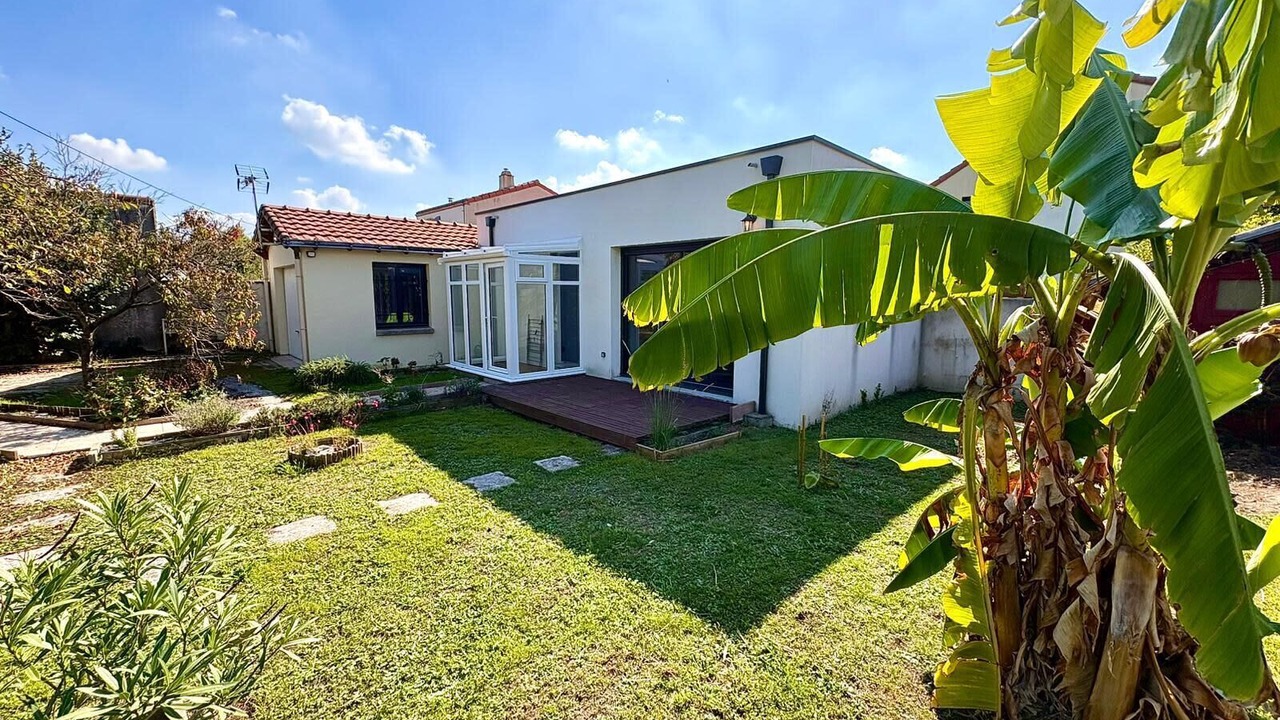 Photo of Outdoor in Saint-Sebastien-sur-Loire