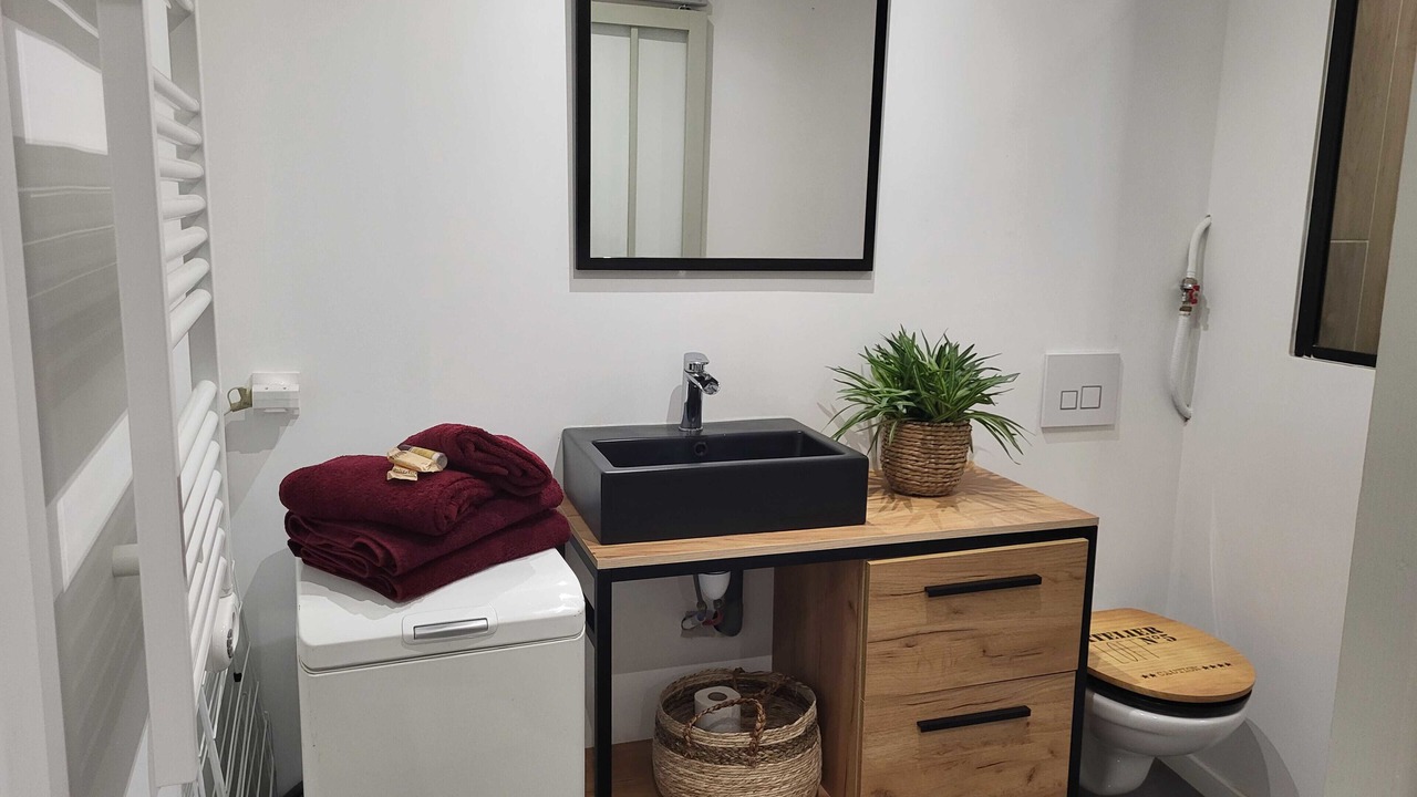 Photo of Bathroom in Historic Centre