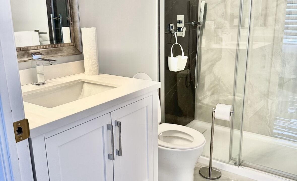 Photo of Bathroom in Willowdale