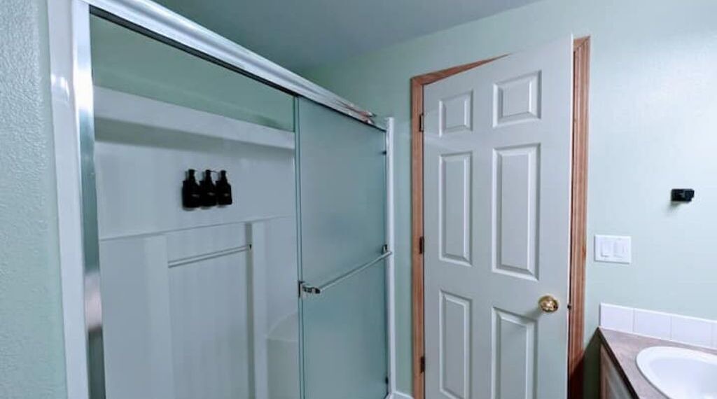 Photo of Bathroom in Hillsboro