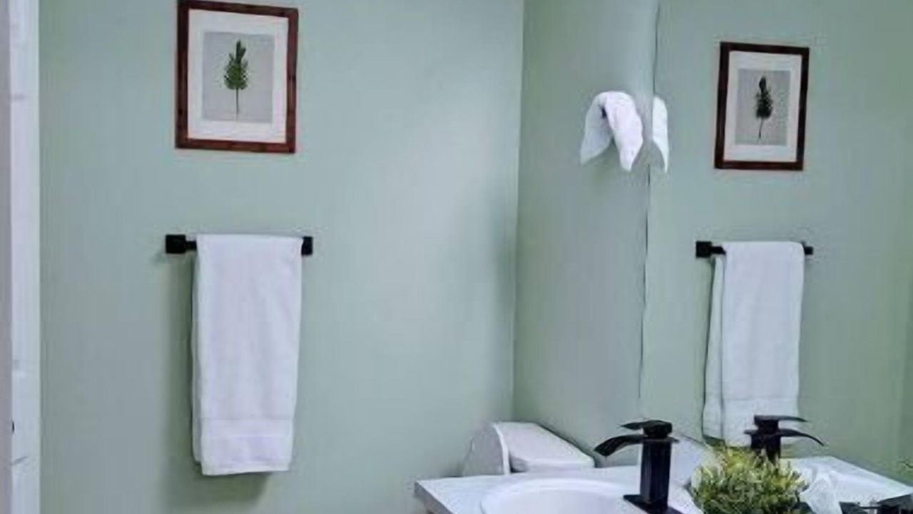 Photo of Bathroom in Hillsboro