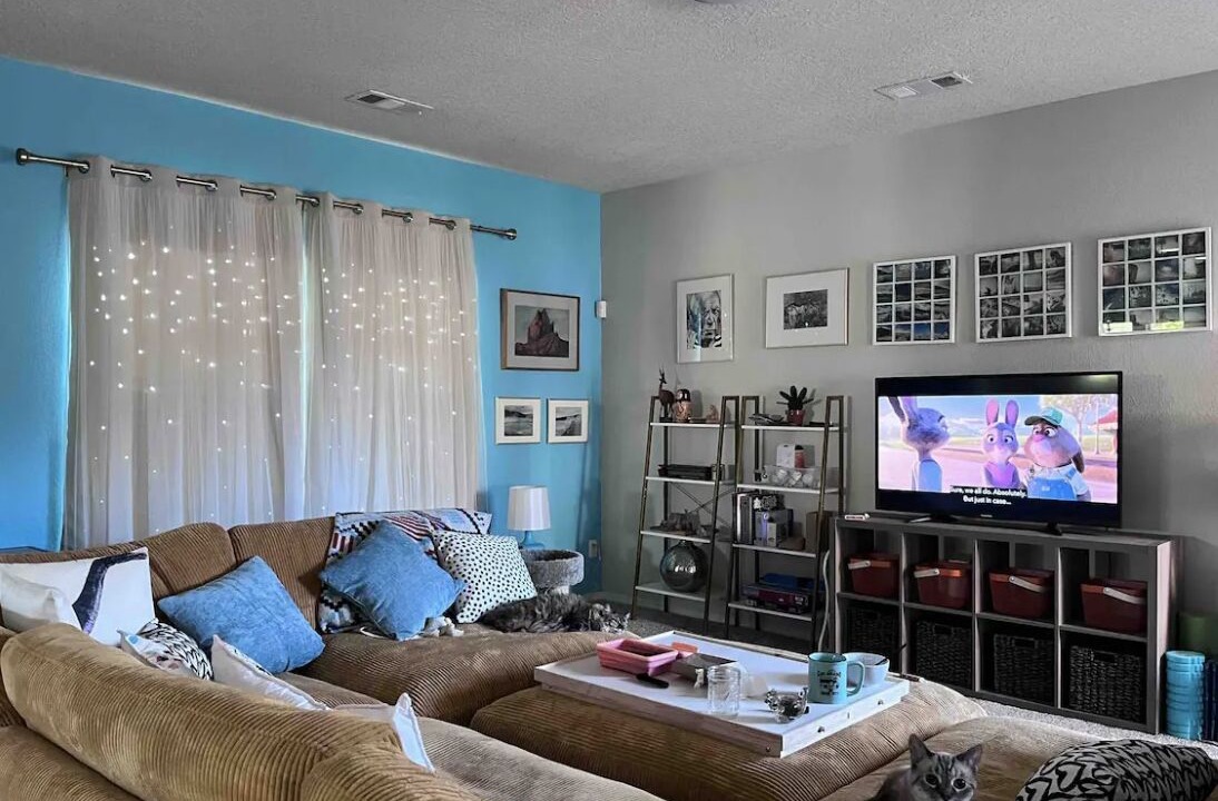 Photo of Livingroom in Mesa Del Sol Innovation Park