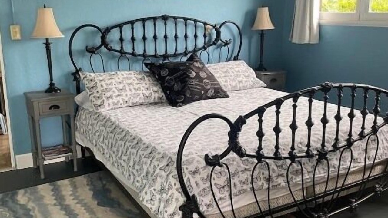 Photo of Bedroom in West Eugene