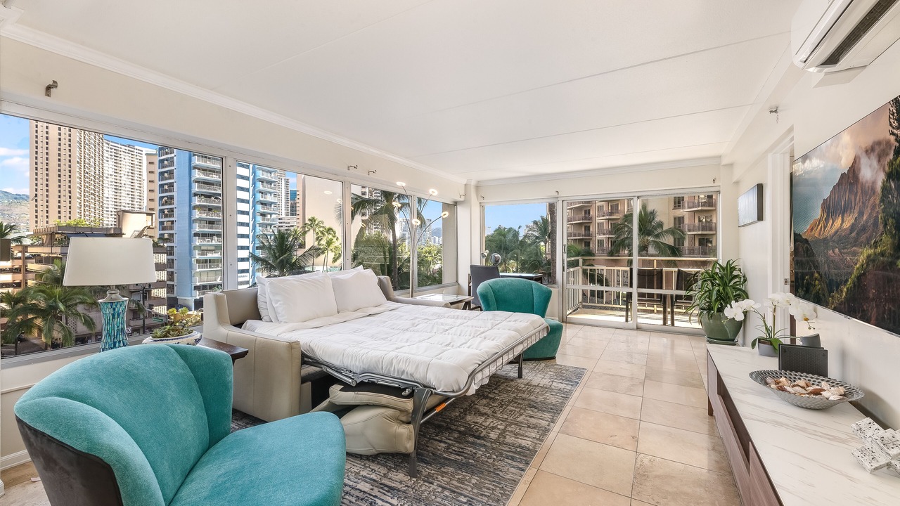 Photo of Others in Waikiki